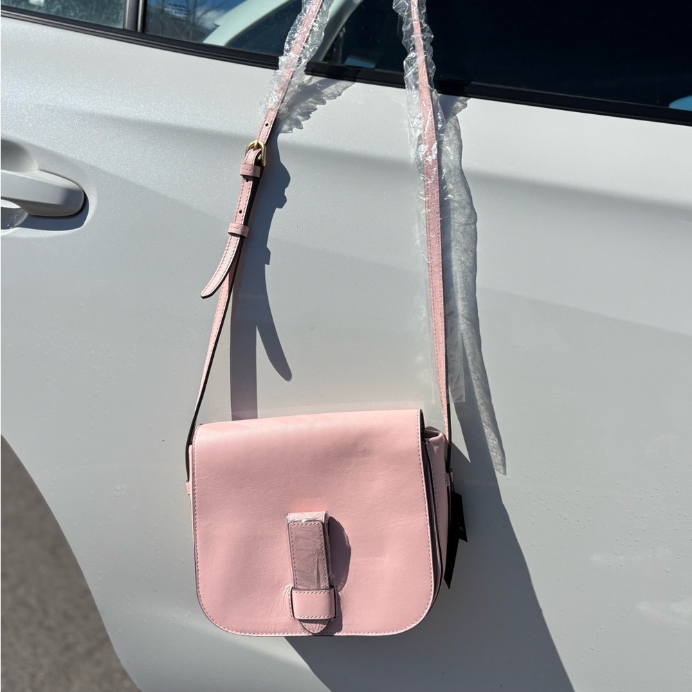 NWT Banana Republic Soft Pink Leather Crossbody Bag with Flap Closure